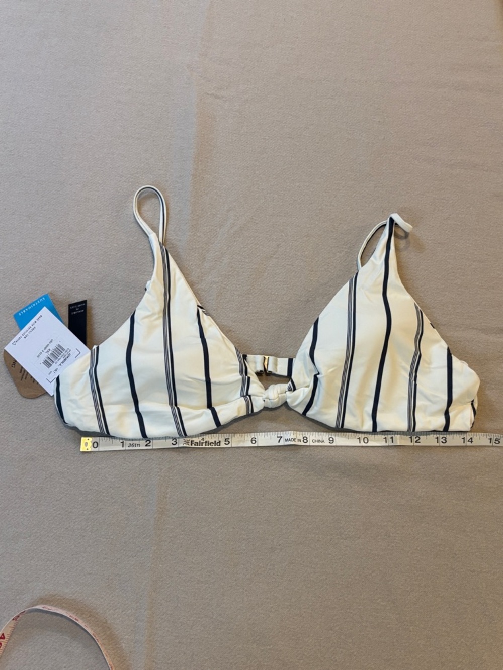 O’Neill Striped Cream & Black Triangle Bikini Top XXL